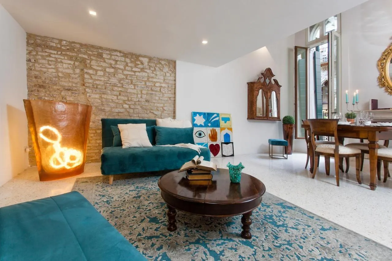 Italiahaus - Ca' Olivo Loft With Canal View In Rialto Venice Apartment