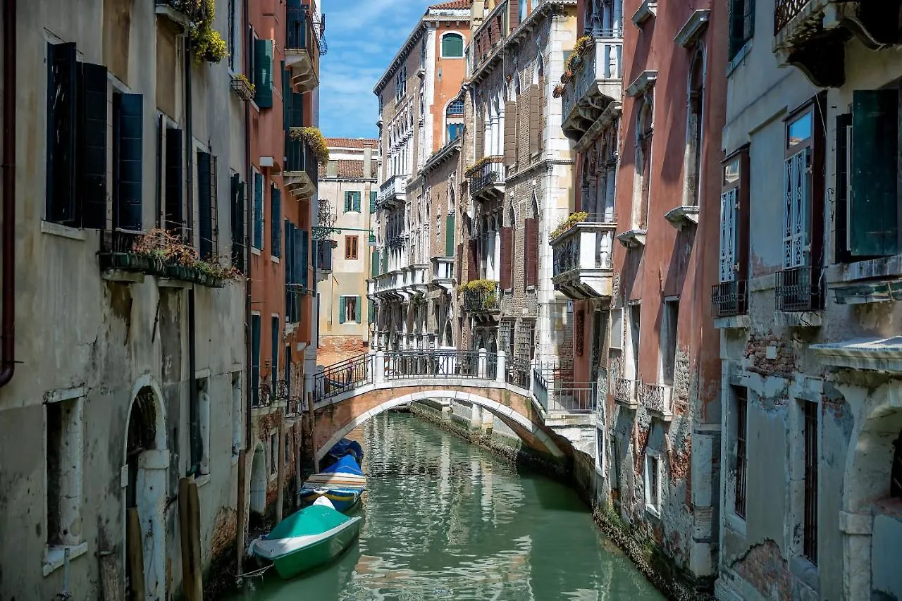 Italiahaus - Ca' Olivo Loft With Canal View In Rialto Venice Apartment 0*,  Italy